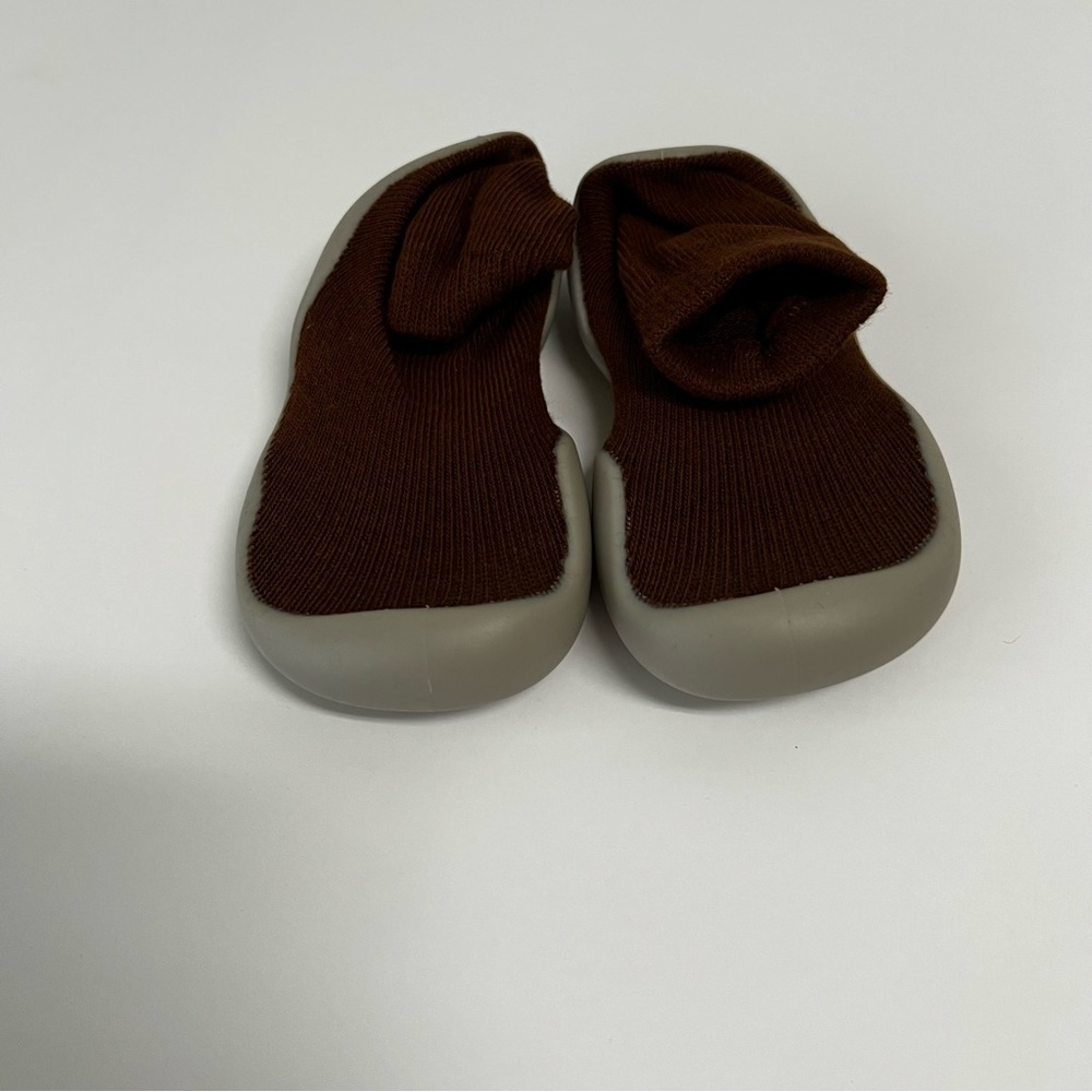 3/$15 Brown Sock Shoes